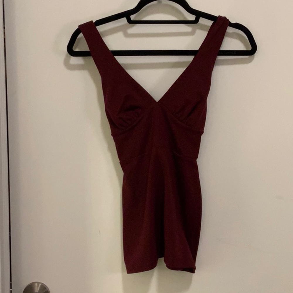 Susana Monaco V neck top XS